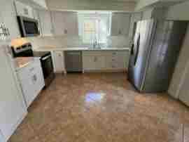 Maid's House Cleaning