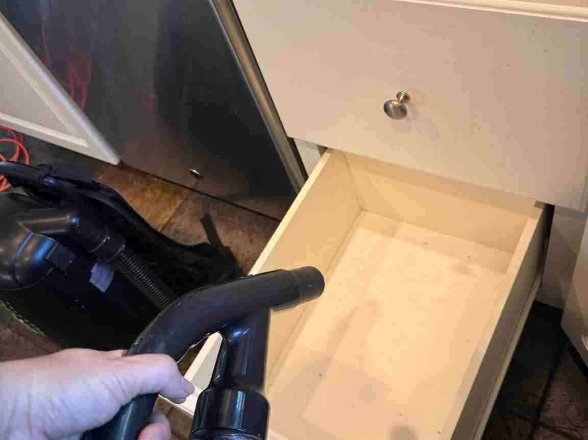 Maid's House Cleaning