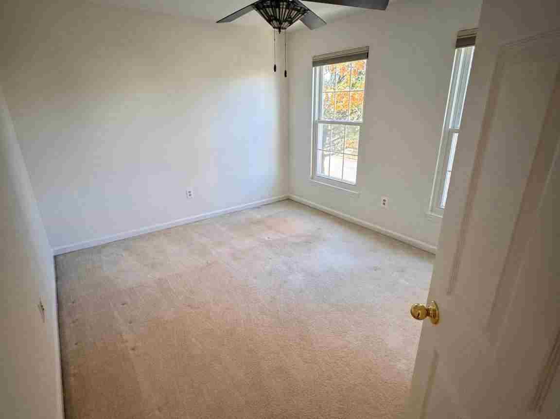 Maid's House Cleaning