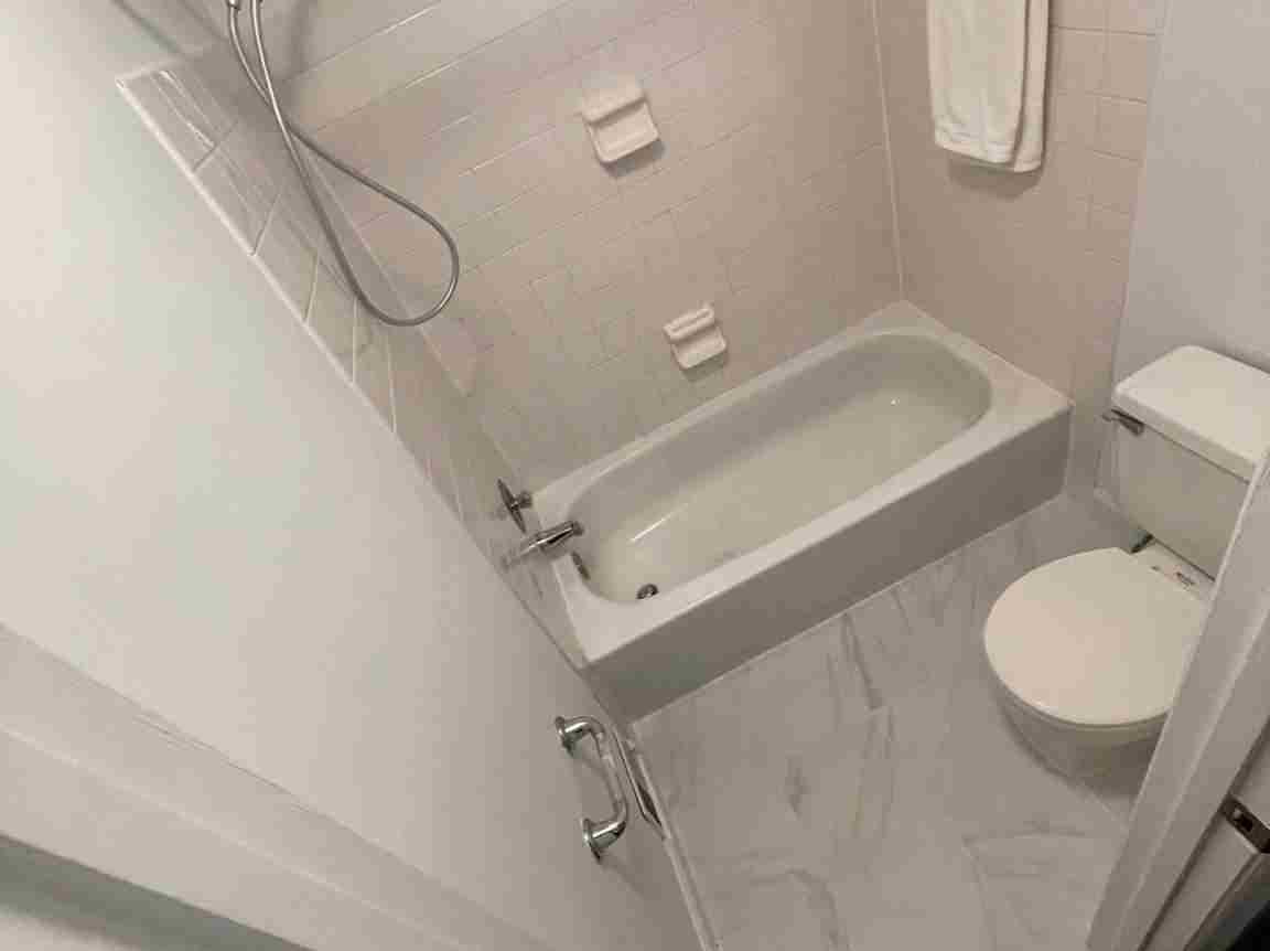 Maid's House Cleaning